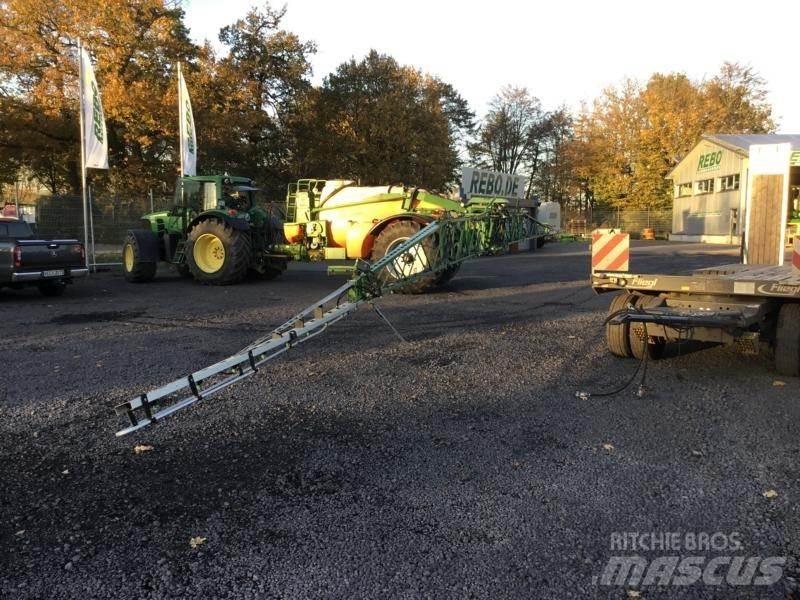 Amazone UX 4200 Dragna sprutor