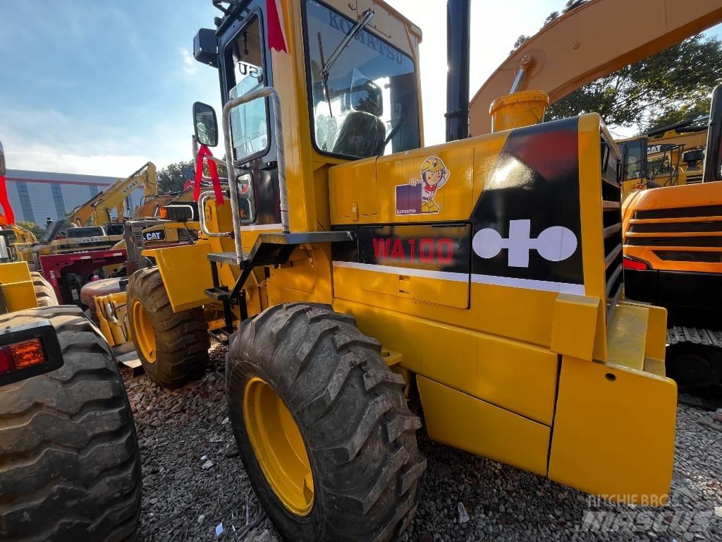 Komatsu WA100 Hjullastare