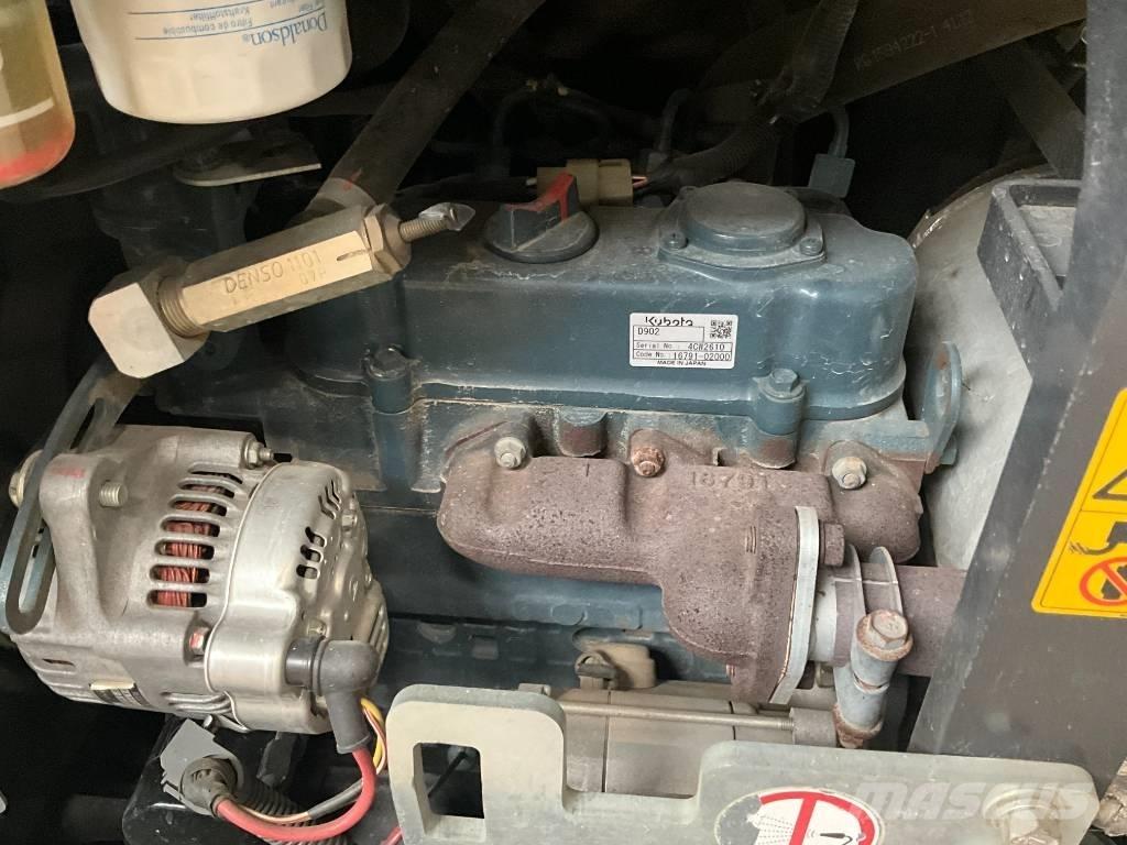 Kubota KX 019-4 Minigrävare < 7t