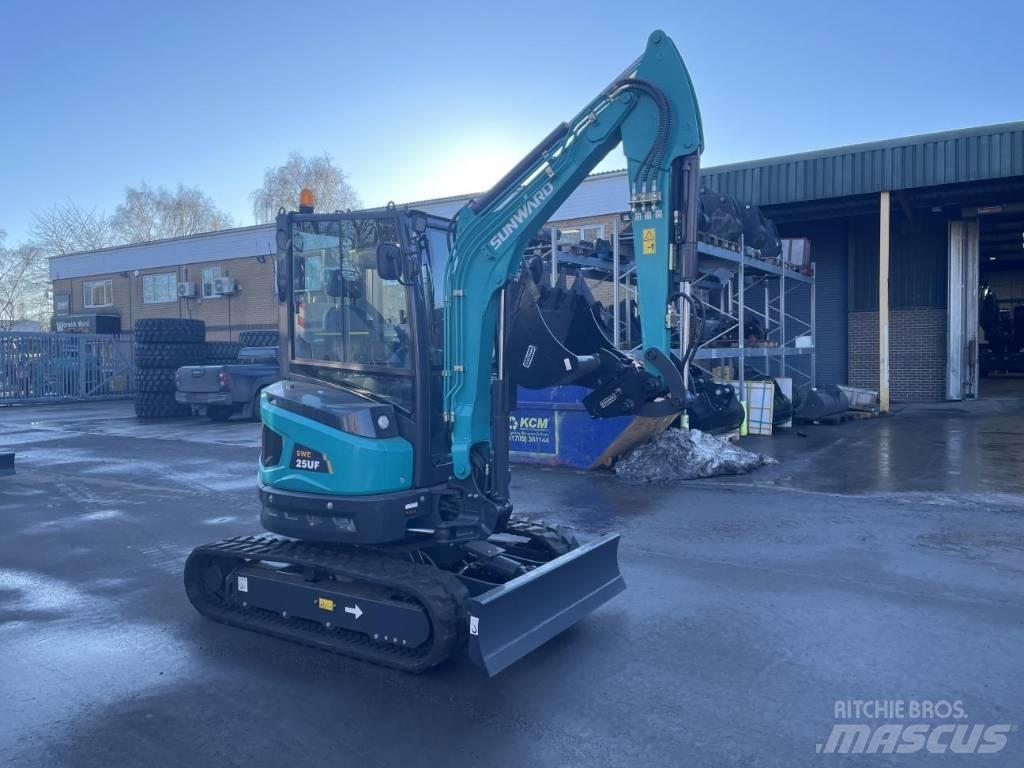 Sunward SWE 25 UF Minigrävare < 7t