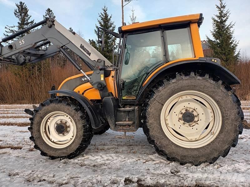 Valtra N 141 Hitech Traktorer