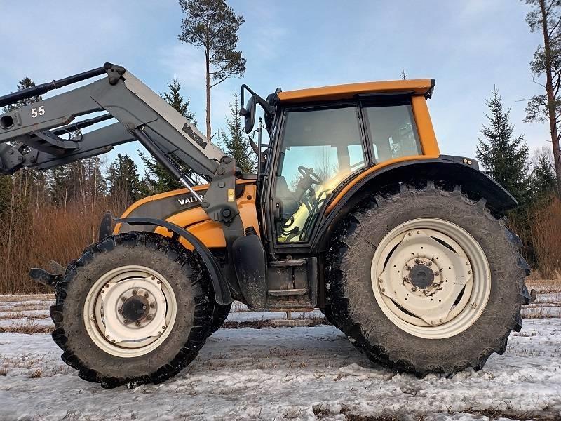 Valtra N 141 Hitech Traktorer