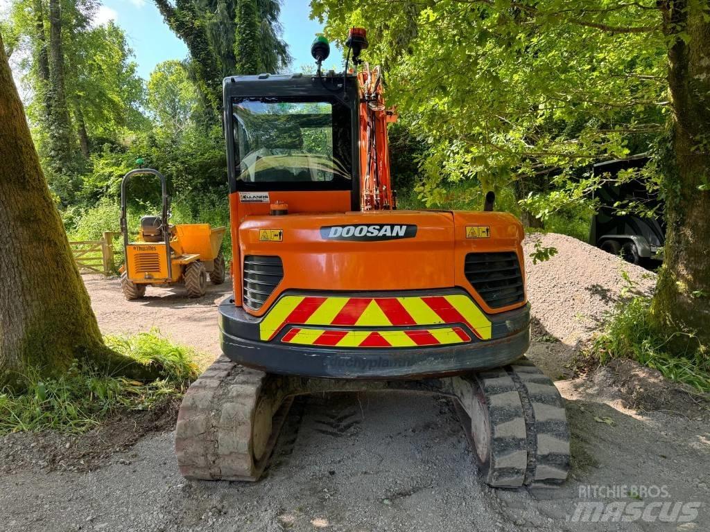 Doosan DX 85 R-3 Midigrävmaskiner 7t - 12t