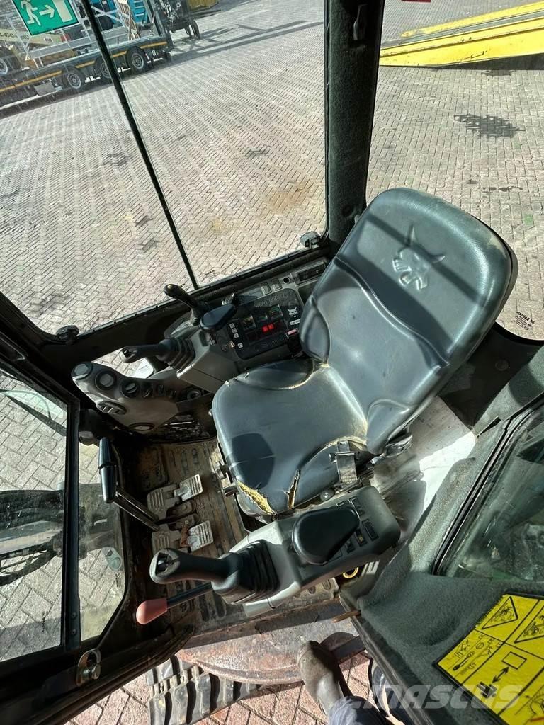 Bobcat E26 Minigrävare < 7t