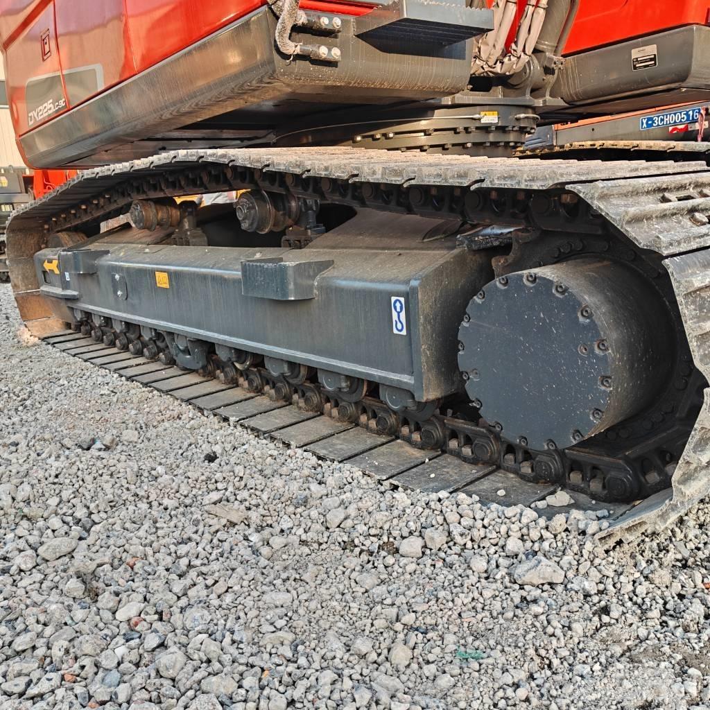 Doosan DX225LC-9C Bandgrävare