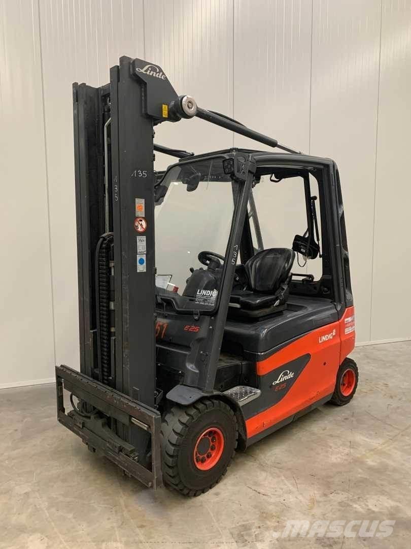 Linde E25L Elmotviktstruckar