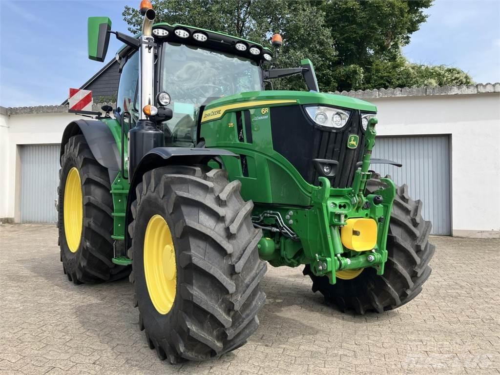 John Deere 6R 215 Traktorer