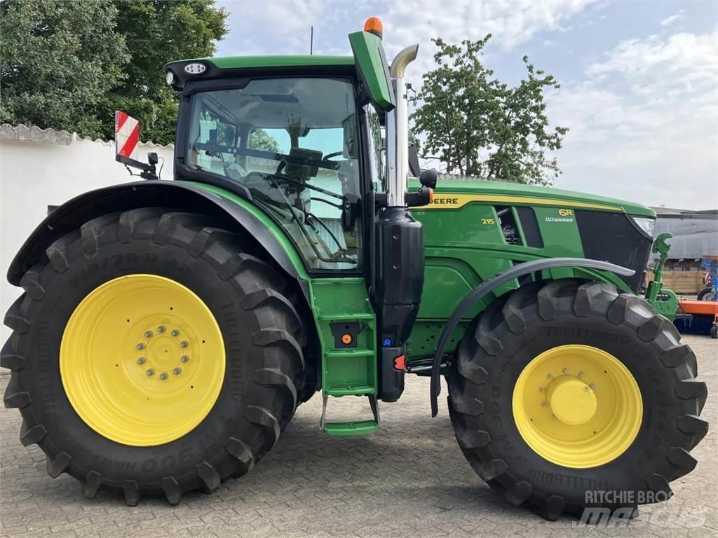 John Deere 6R 215 Traktorer