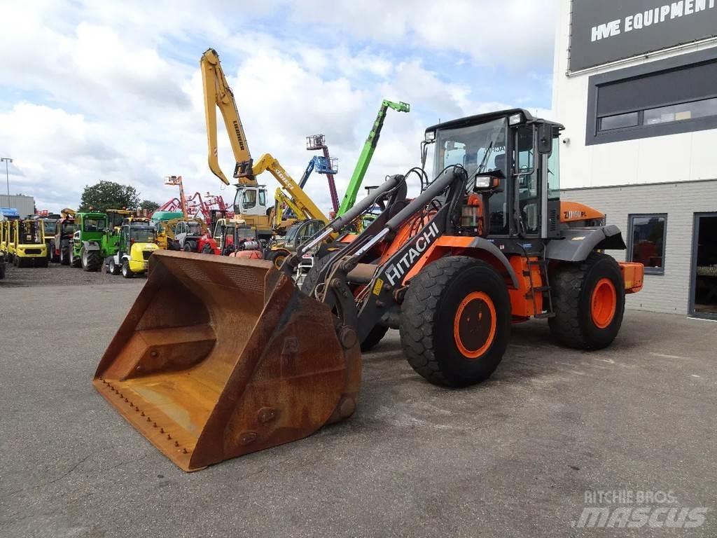 Hitachi ZW150 Hjullastare