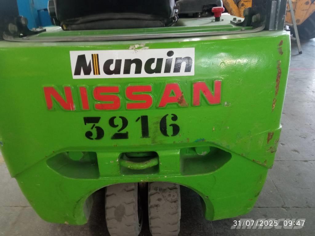 Nissan 1N1L180Q Dieselmotviktstruckar