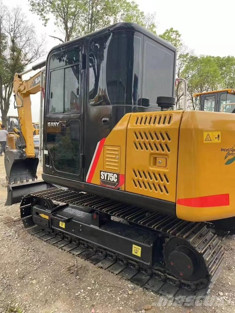 Sany SY75C Midigrävmaskiner 7t - 12t