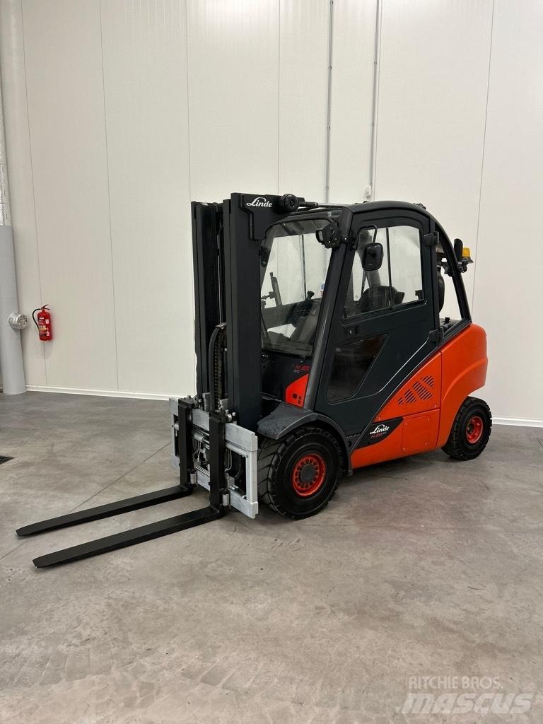 Linde H35D-02 EVO Dieselmotviktstruckar