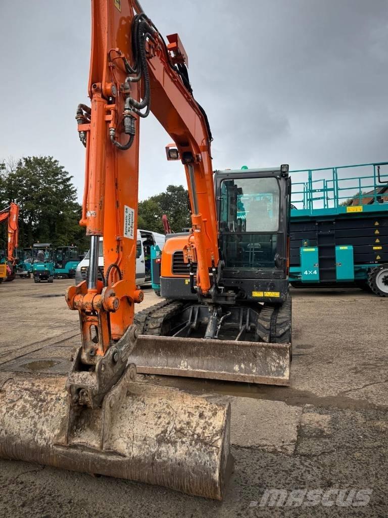 Doosan DX 63-3 Bandgrävare