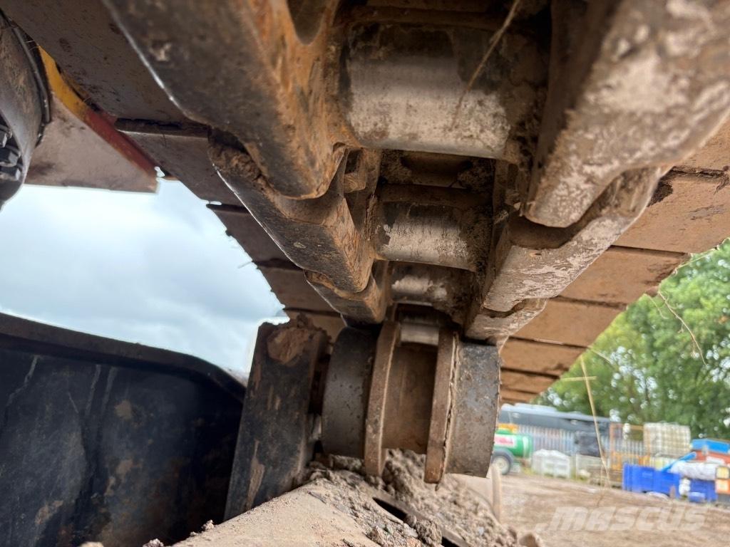 CAT 336 F L Bandgrävare