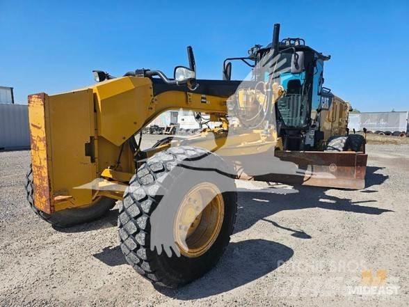 CAT 140M3 Väghyvlar