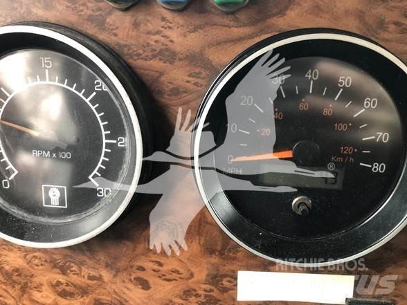 Kenworth T800 Entreprenad - Övrigt
