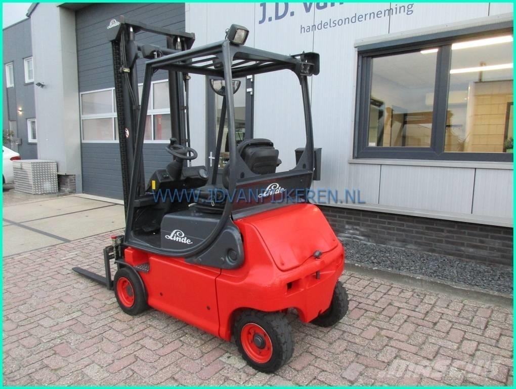 Linde E16P-02 Elmotviktstruckar