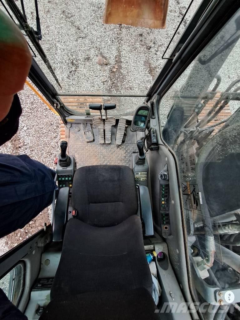 Volvo EC 210 B LC Bandgrävare