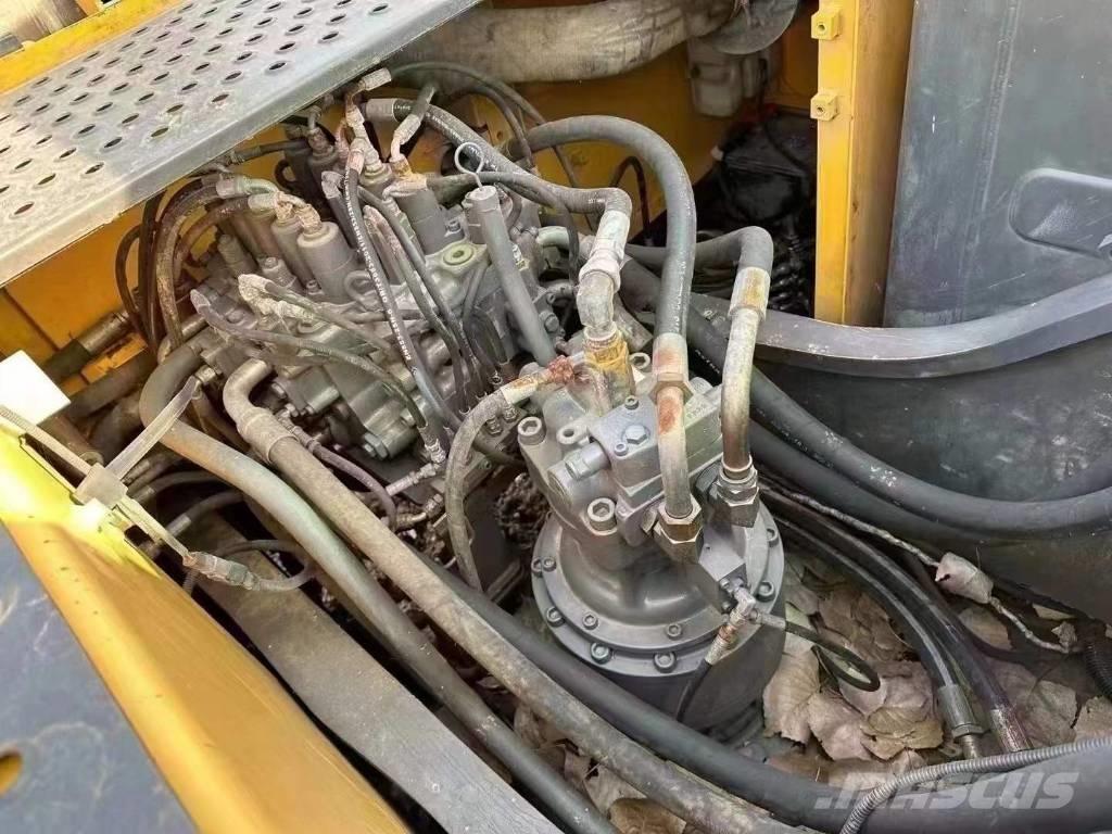 Volvo EC 220 D Bandgrävare
