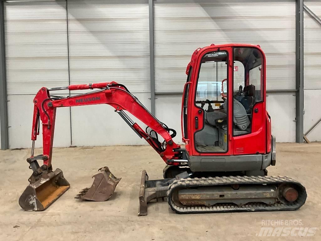 Neuson 28 Z 3 Minigrävare < 7t