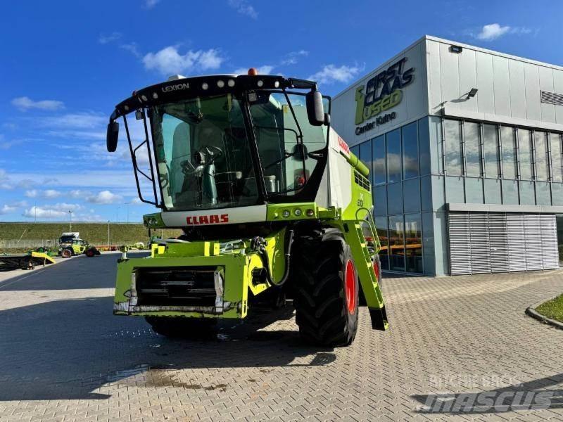 CLAAS LEXION 740 Skördetröskor