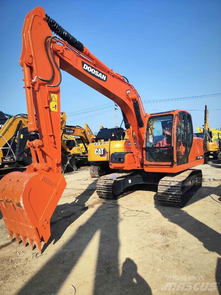 Doosan dx150 Bandgrävare