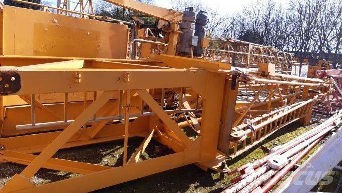 Potain MD 235 J12 Byggkranar