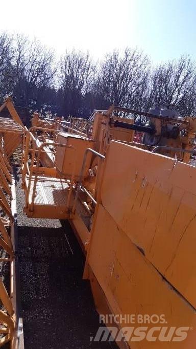 Potain MD 235 J12 Byggkranar