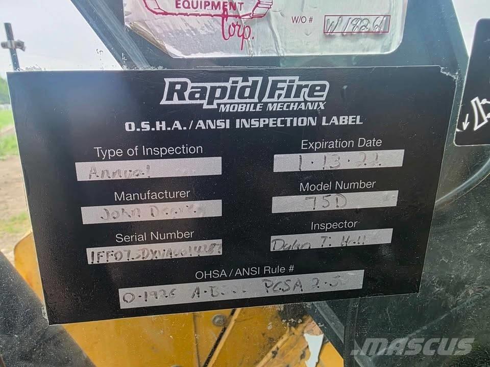 DEERE 75D Bandgrävare