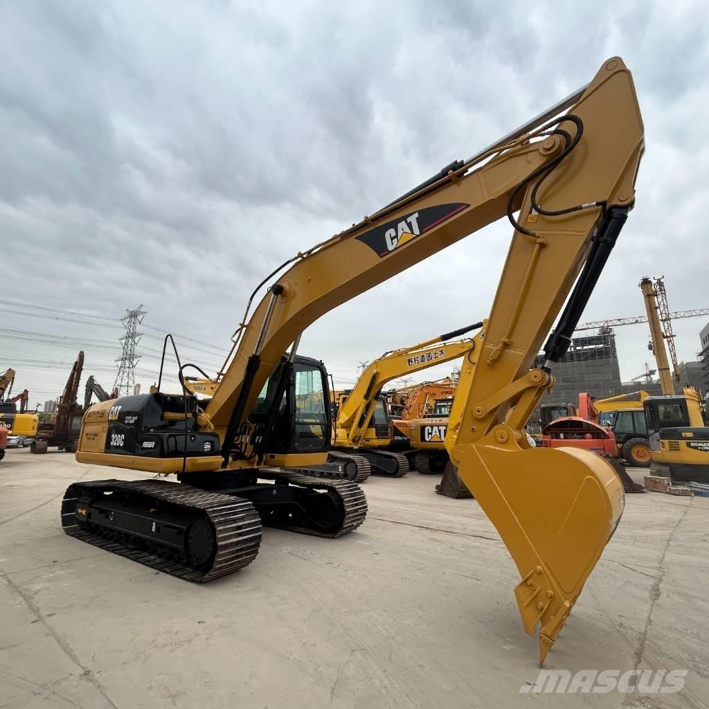 CAT 320 C Bandgrävare