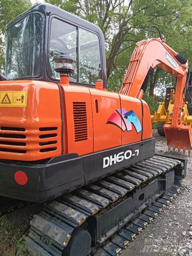 Doosan DH 55 Minigrävare < 7t