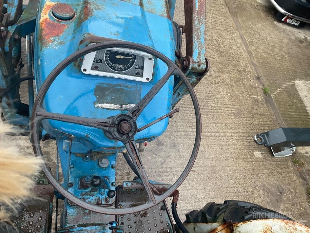 Ford 4000 Traktorer