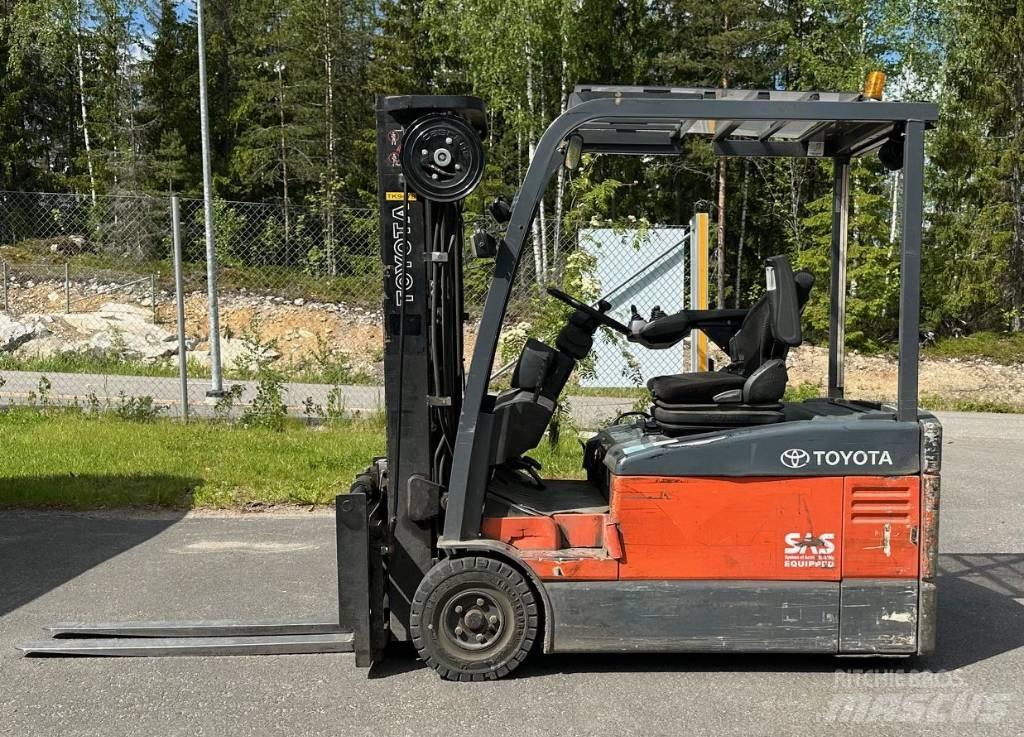 Toyota 7 FBEF 16 Elmotviktstruckar