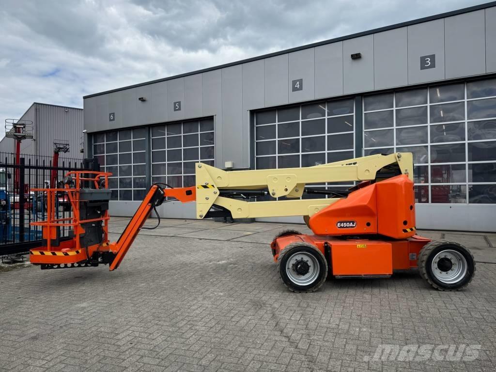 JLG E 450 AJ Bomliftar