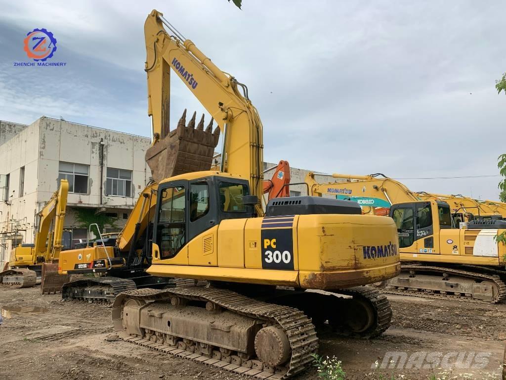 Komatsu PC 300 Bandgrävare