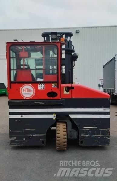 Amlift C4000E Terrängtruck