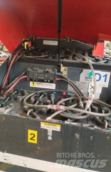 Amlift C4000E Terrängtruck