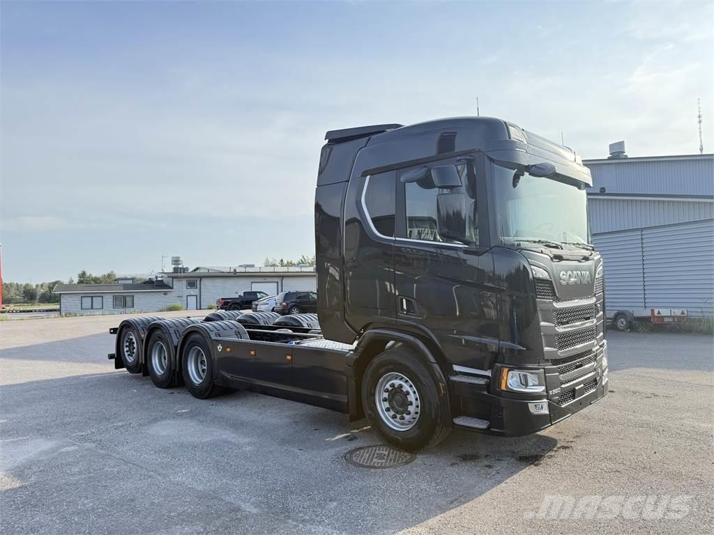 Scania R590 8x4 Lastväxlare/Krokbilar