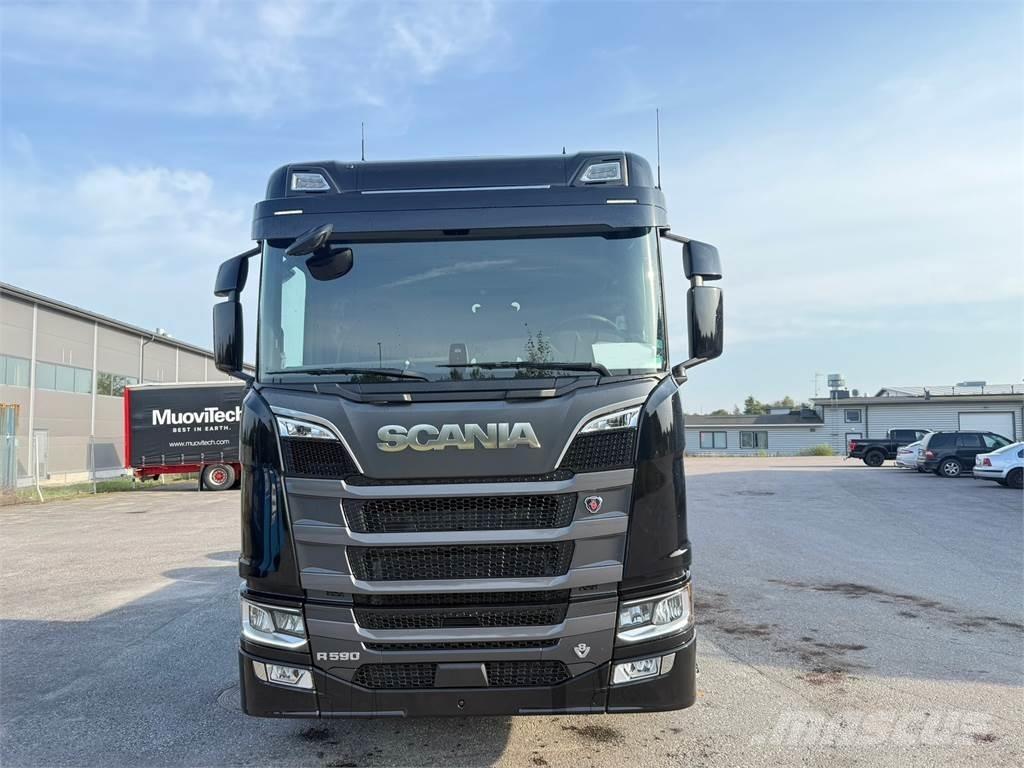 Scania R590 8x4 Lastväxlare/Krokbilar