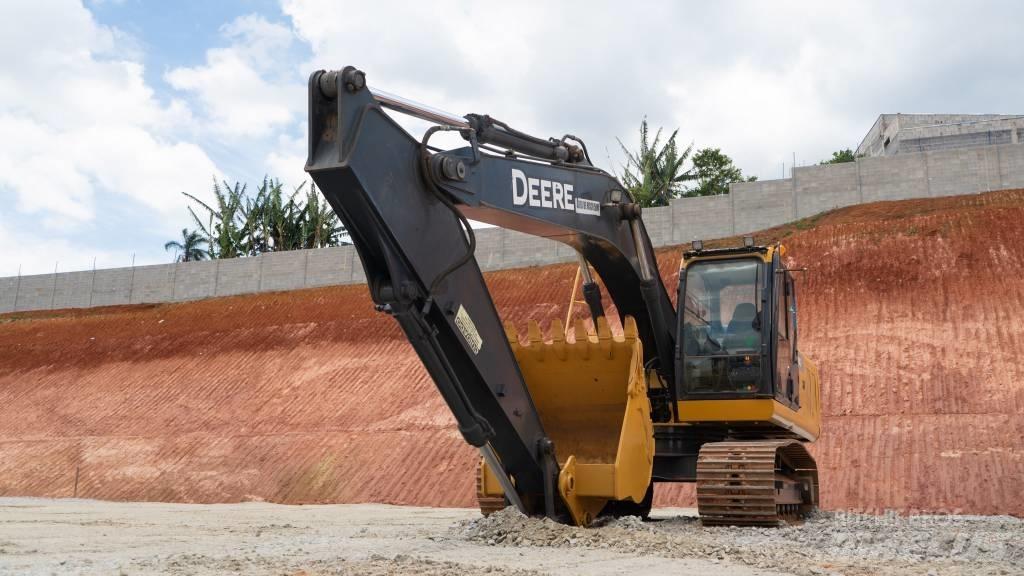 John Deere 210 G Bandgrävare