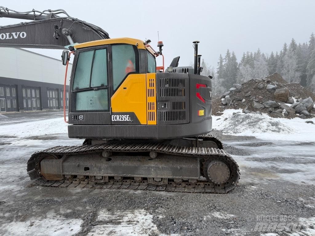 Volvo EC 235 EL Bandgrävare