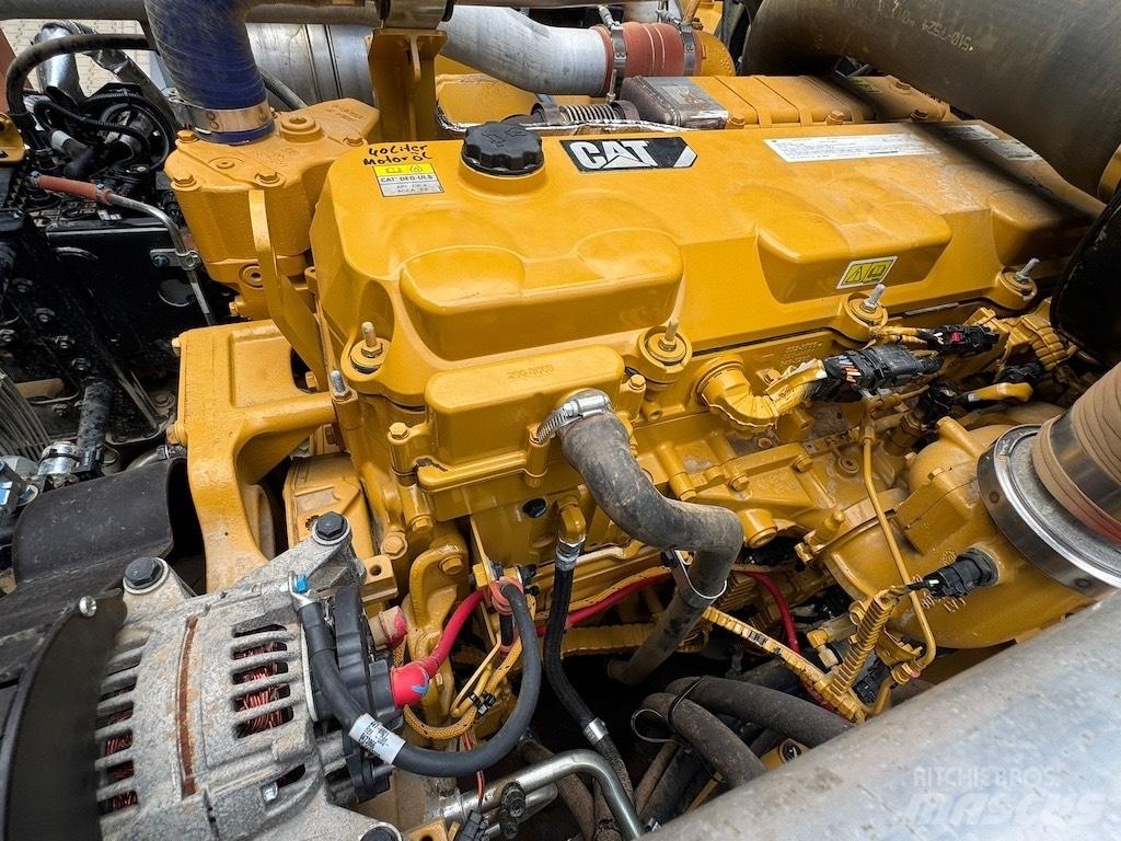 CAT 730 Midjestyrd dumper