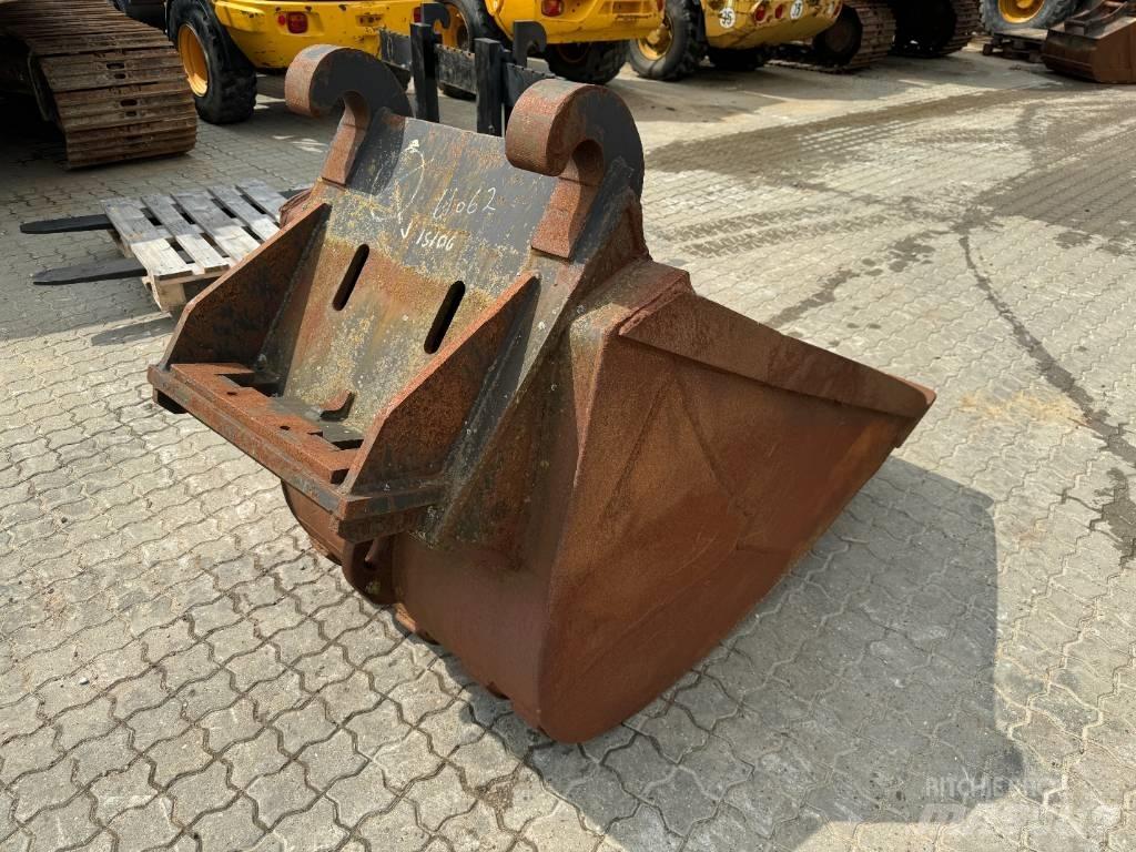  used Bucket Skopor