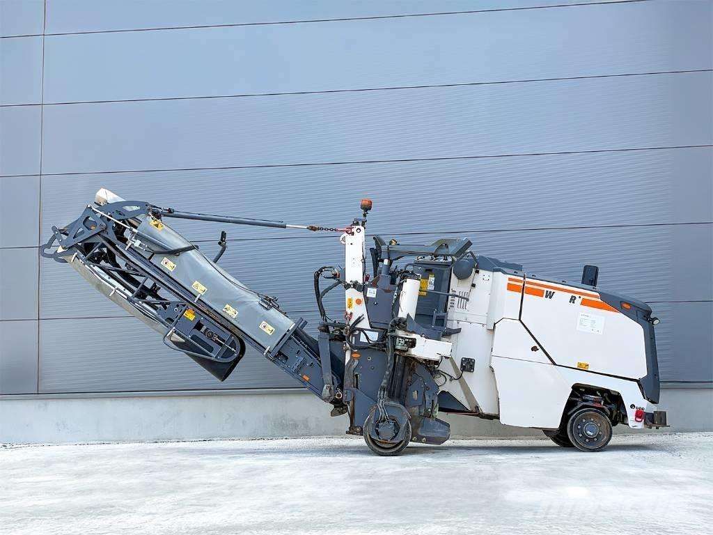 Wirtgen W 50 RI Asfaltskallfräsmaskiner