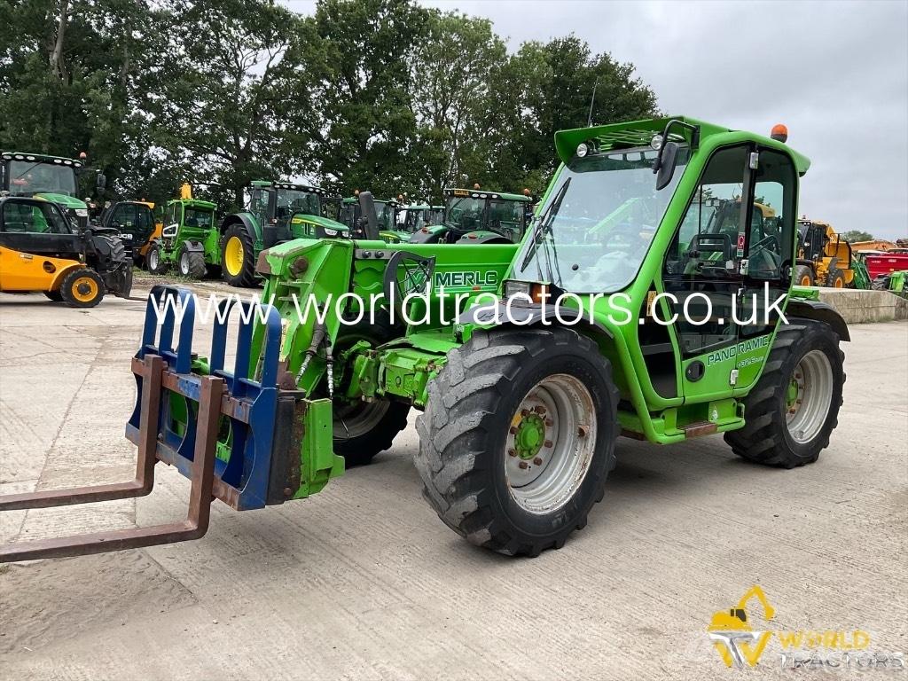 Merlo P 32.6 Plus Redskapsbärare för lantbruk