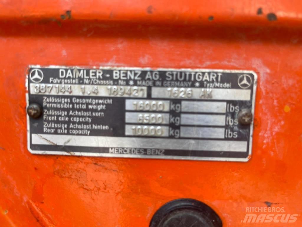 Mercedes-Benz 1626K Kranbilar
