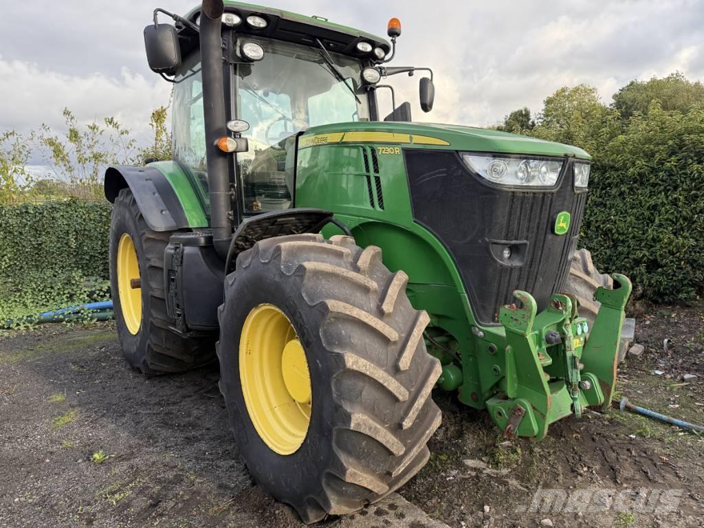John Deere 7230 R Traktorer
