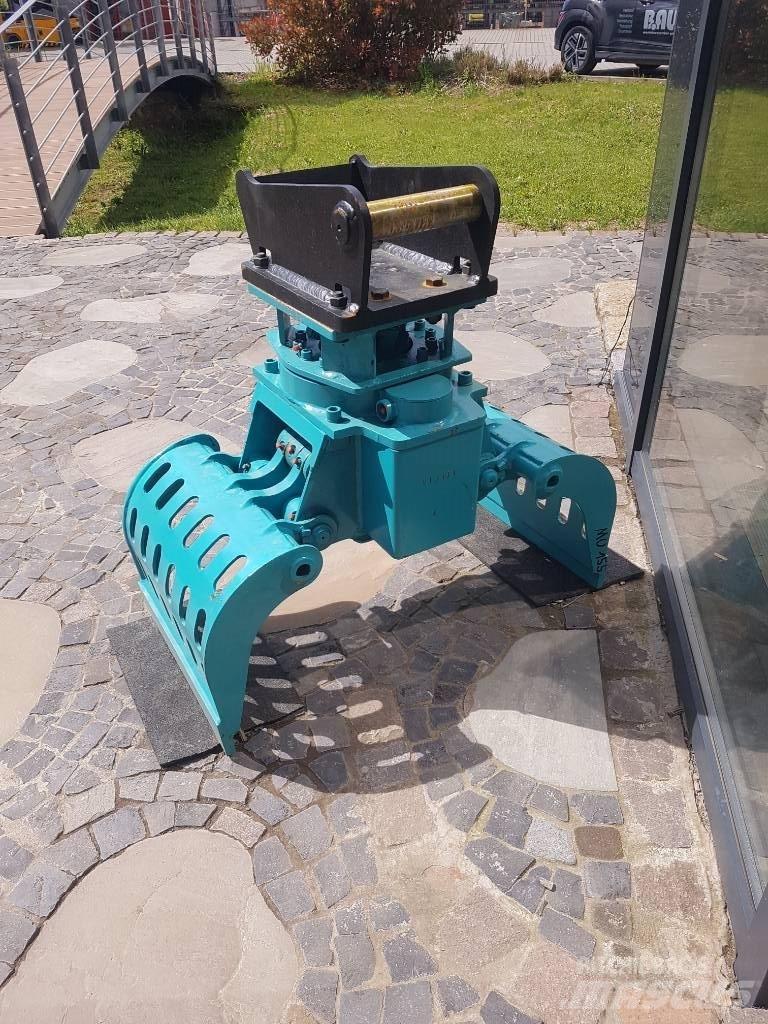  B.AU. MO155 Gripar