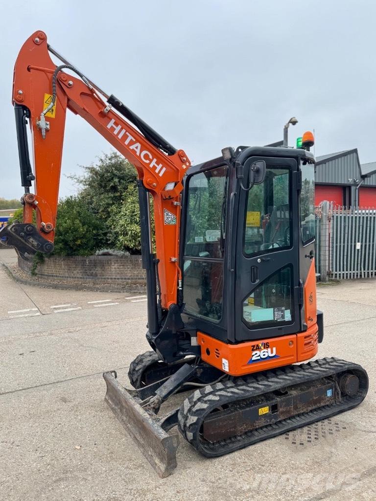 Hitachi Zx26-6 CLR Minigrävare < 7t