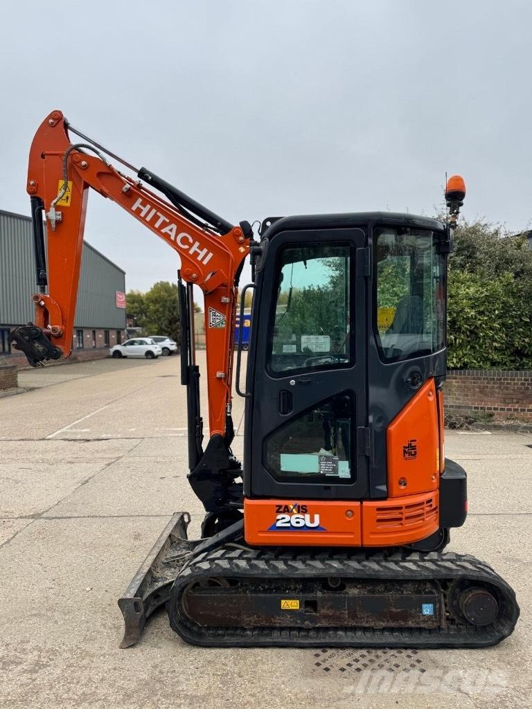 Hitachi Zx26-6 CLR Minigrävare < 7t